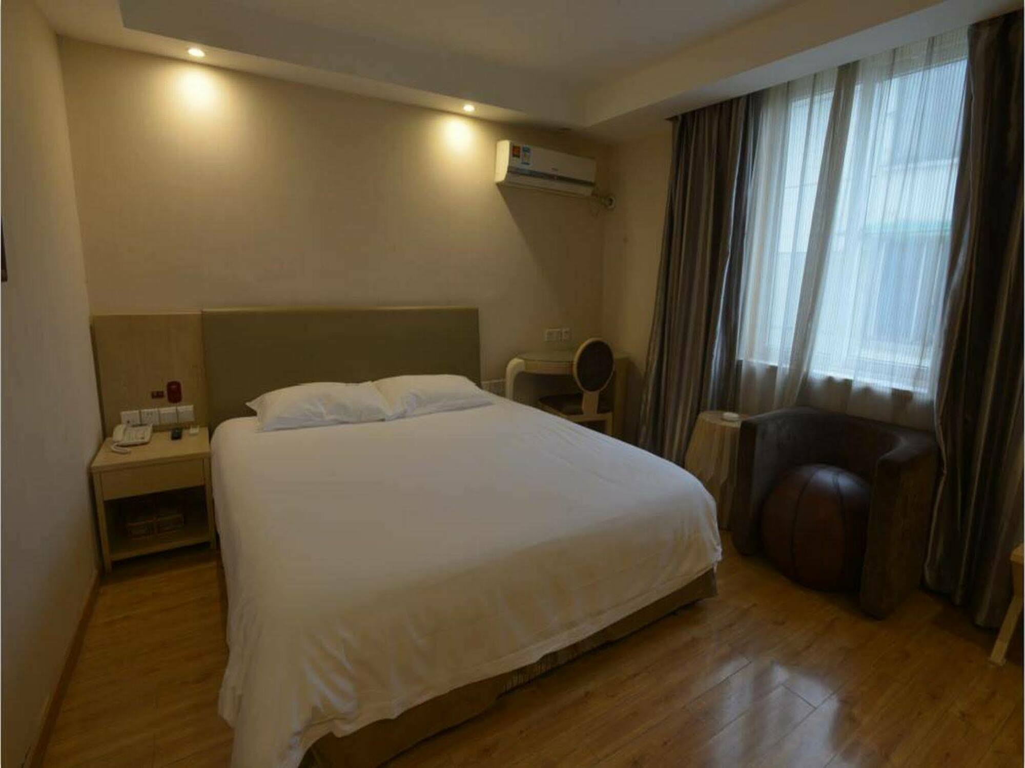 Jinjiang Inn Hangzhou Xiasha Univeristy City Exterior photo